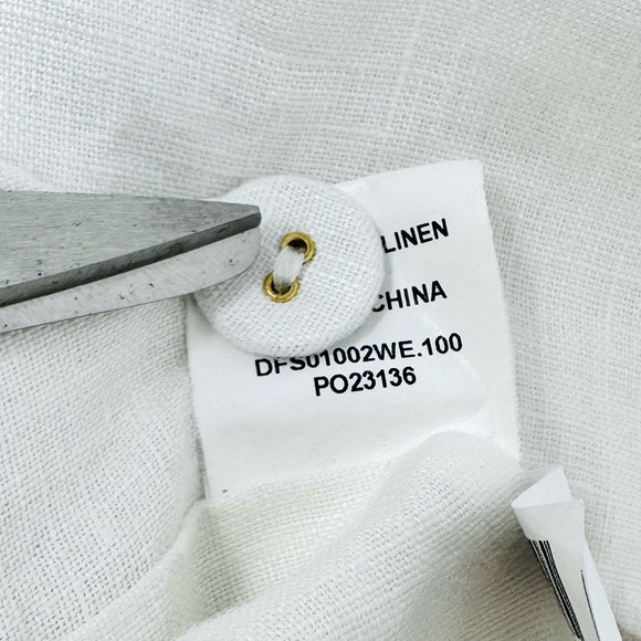 DISSH 100% Linen Sleeveless Vest Size 10 US White Button up Coastal Minimalist - Picture 6 of 11